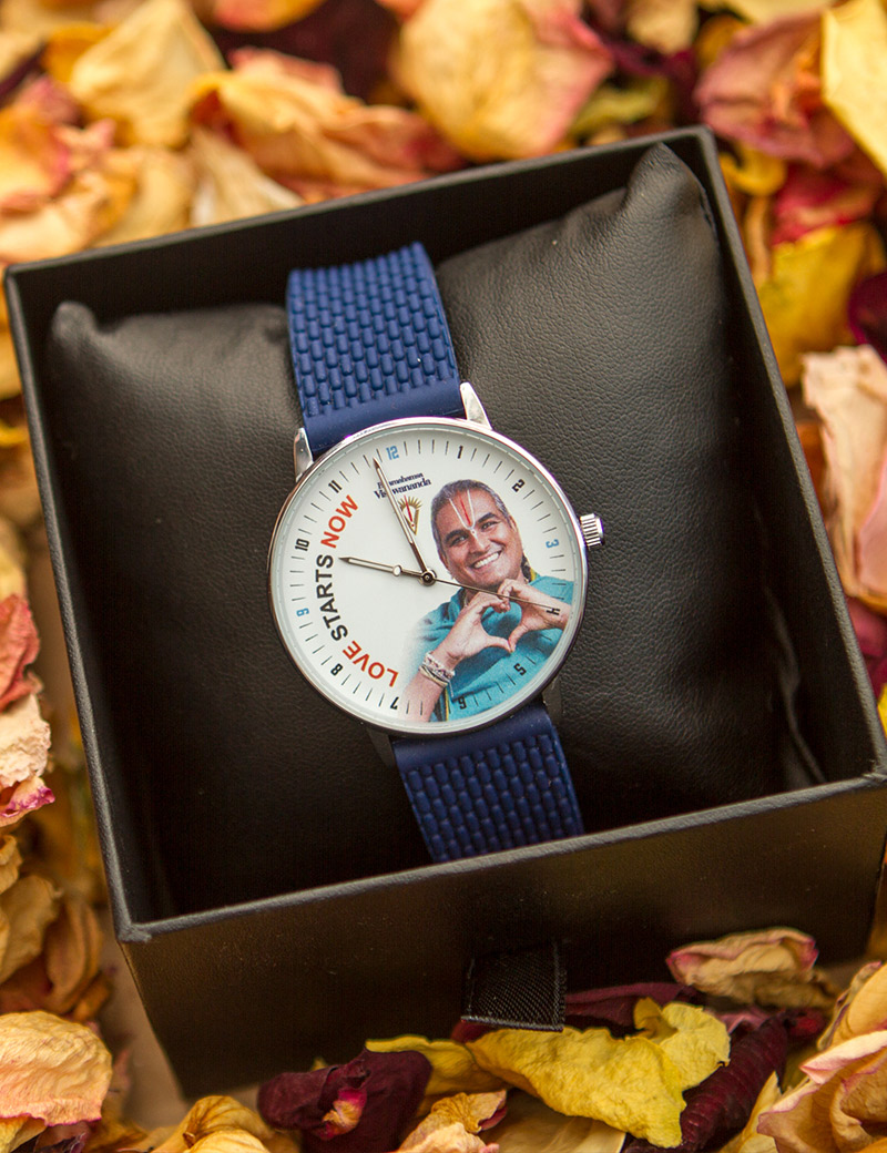 Унисекс часы с Парамахамсой Вишванадой